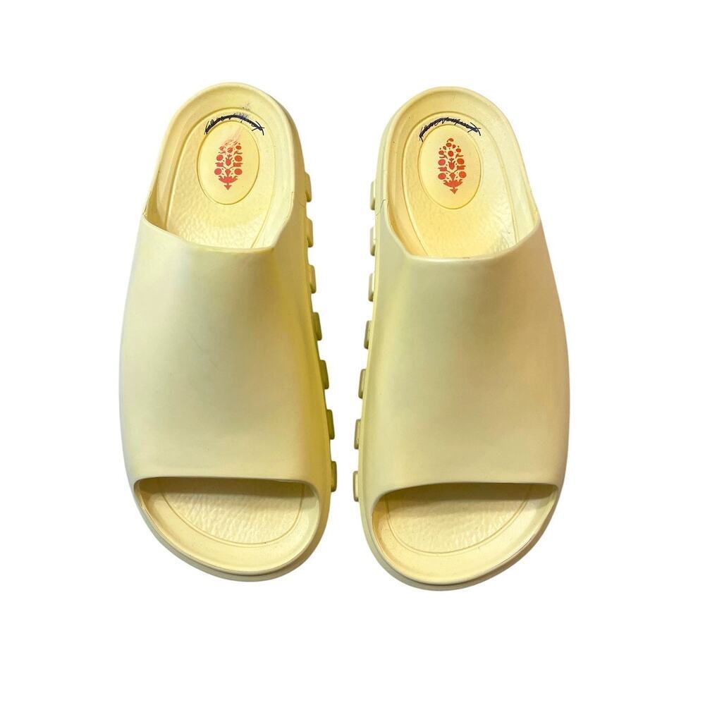 Free People Movement Halftime Slides – Yellow – Women’s Size 41/42 (US 10–11)